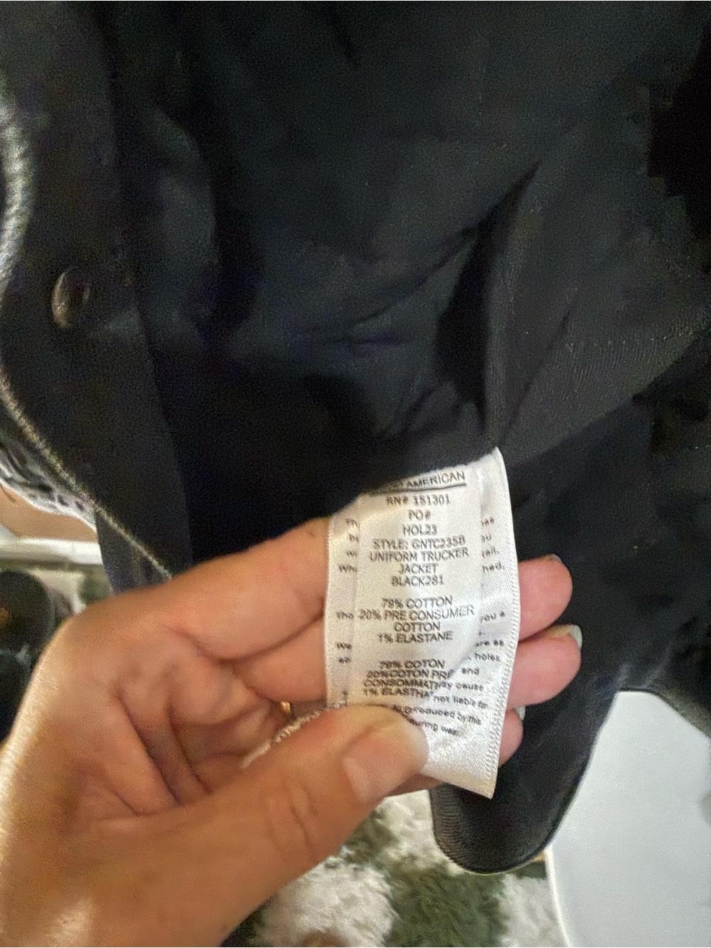 Good American Black Washed Denim Jacket - Picture 3 of 3